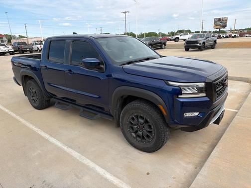 Deep Blue Pearl 2023 Nissan Frontier PRO-4X