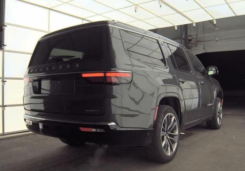Metallic 2024 Jeep Wagoneer Series III