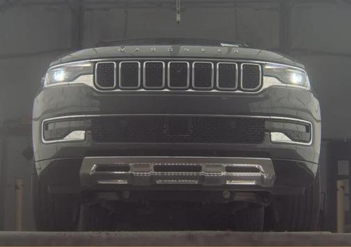 Metallic 2024 Jeep Wagoneer Series III