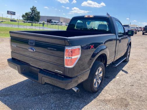 Tuxedo Black Metallic 2012 Ford F-150 STX