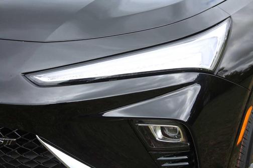 Ebony Twilight Metallic 2026 Buick Envista Sport Touring