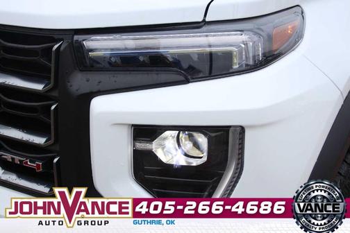 Summit White 2025 GMC Canyon AT4