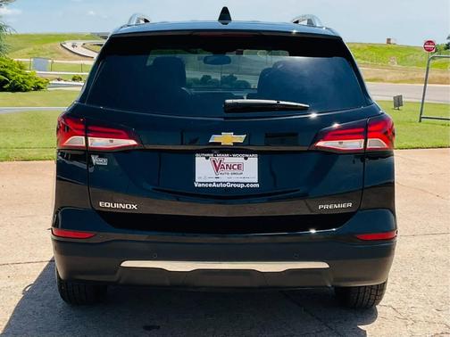 2023 Chevrolet Equinox Premier