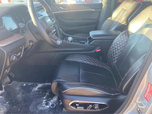 2022 Jeep Grand Cherokee 4xe Summit