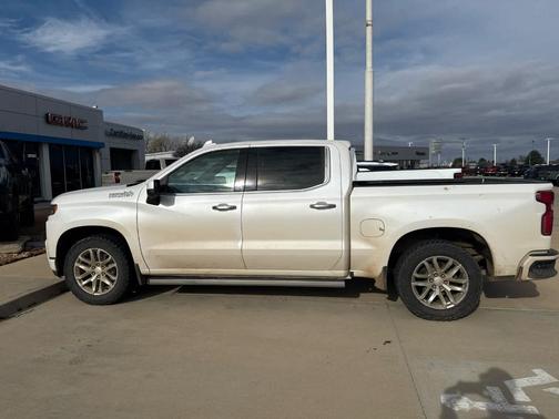 2022 Chevrolet Silverado 1500 Limited High Country