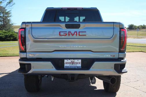 2025 GMC Sierra 2500 AT4