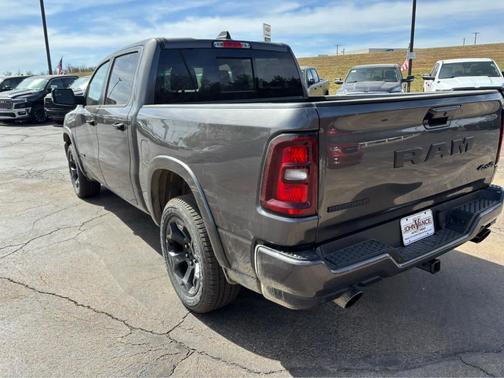 Granite Crystal Clearcoat Metallic 2026 RAM 1500 Big Horn/Lone Star