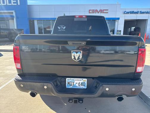 2015 RAM 1500 SLT