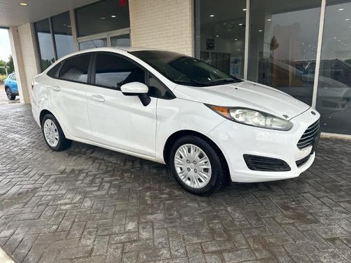 2016 Ford Fiesta S