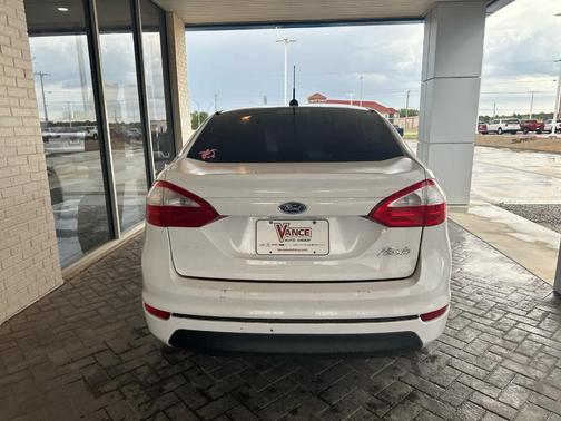 2016 Ford Fiesta S