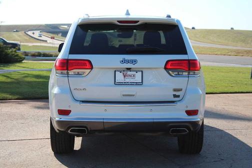 2019 Jeep Grand Cherokee Summit