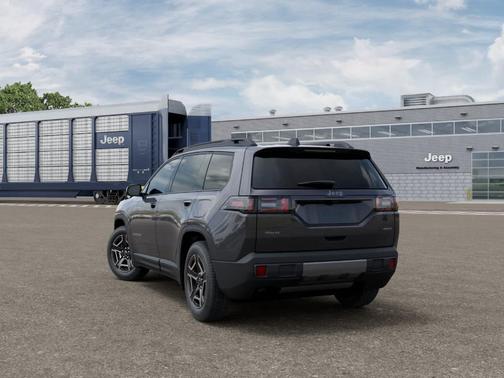 Sting Gray Clearcoat 2026 Jeep Cherokee Laredo
