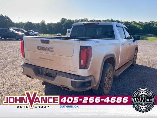 Summit White 2023 GMC Sierra 1500 SLT