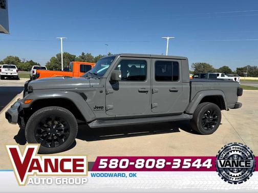2022 Jeep Gladiator Overland