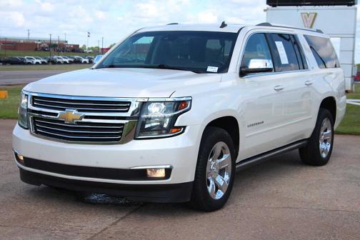 White Diamond Tri-Coat 2015 Chevrolet Suburban 1500 LTZ