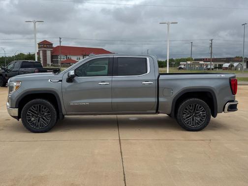 2022 GMC Sierra 1500 Limited SLT