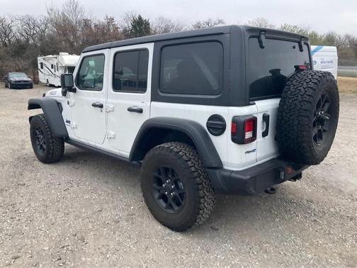 2025 Jeep Wrangler 4xe Sport