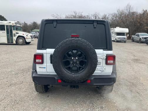 2025 Jeep Wrangler 4xe Sport