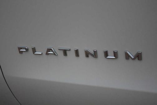 Star White 2025 Ford Expedition Max Platinum