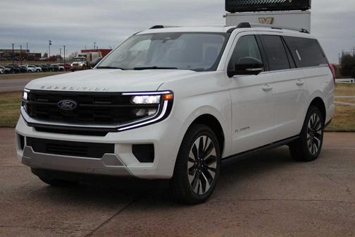 Star White 2025 Ford Expedition Max Platinum