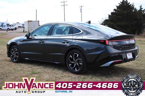 2025 Hyundai SONATA SEL