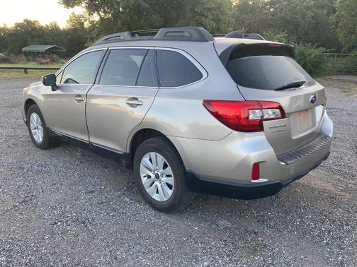 2017 Subaru Outback 2.5i Premium