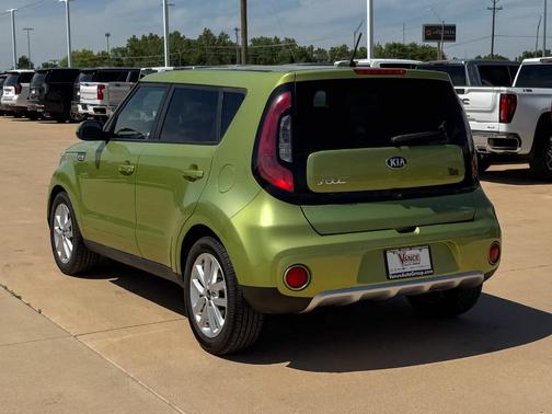 2018 Kia Soul +