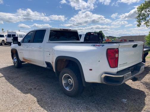 2022 Chevrolet Silverado 3500 LT