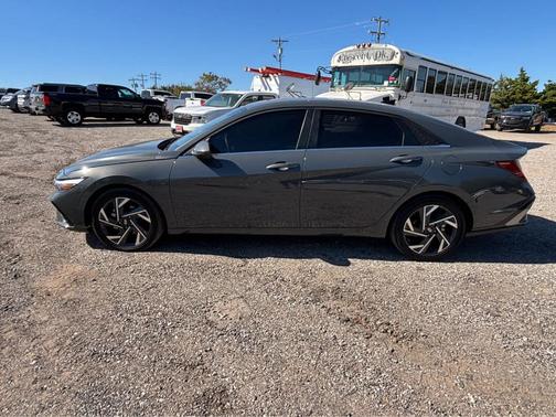 Gray 2025 Hyundai ELANTRA SEL Convenience