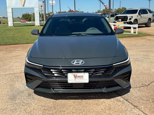 Gray 2025 Hyundai ELANTRA SEL Convenience