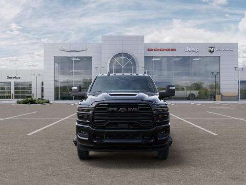 Diamond Black 2027 RAM 3500 Laramie