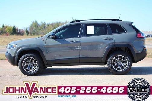 2022 Jeep Cherokee Trailhawk