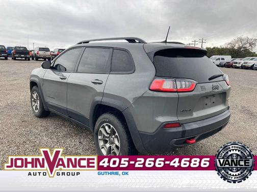 2022 Jeep Cherokee Trailhawk