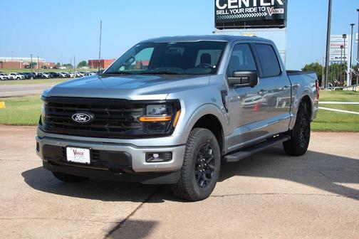 Iconic Silver Metallic 2026 Ford F-150 XLT