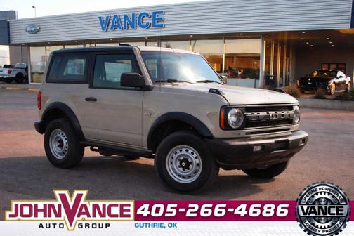 Desert Sand 2026 Ford Bronco Base