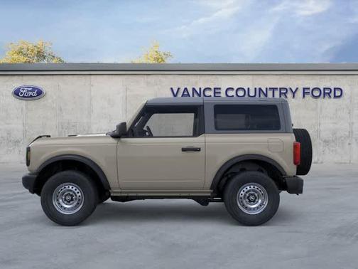 Desert Sand 2026 Ford Bronco Base