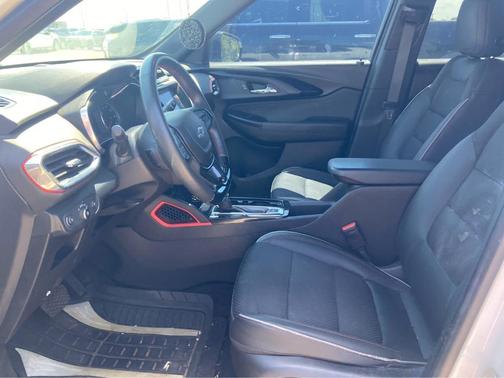 Summit White 2021 Chevrolet Trailblazer RS