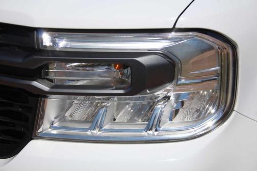 Oxford White 2024 Ford Maverick XLT
