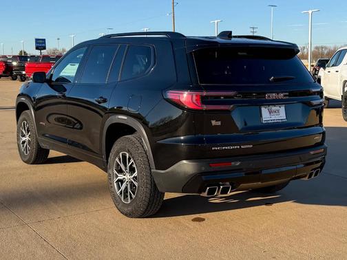 2024 GMC Acadia AT4