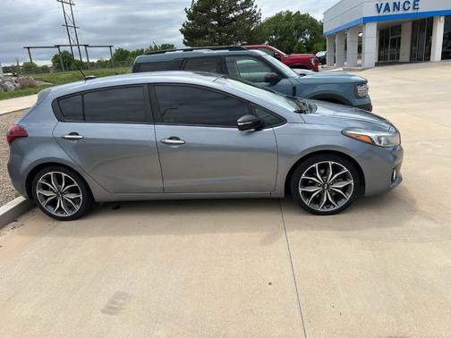 2017 Kia Forte SX