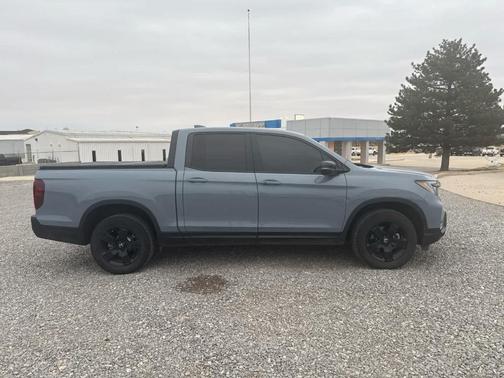 2025 Honda Ridgeline Black Edition