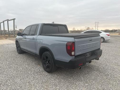 2025 Honda Ridgeline Black Edition