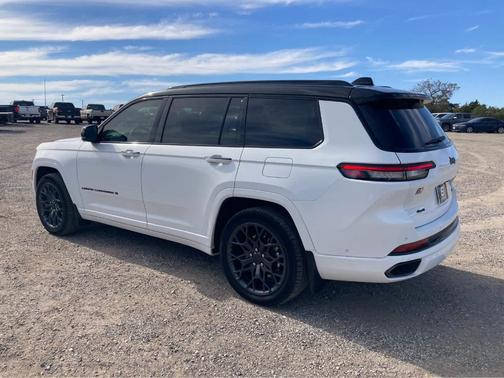 2023 Jeep Grand Cherokee L Summit