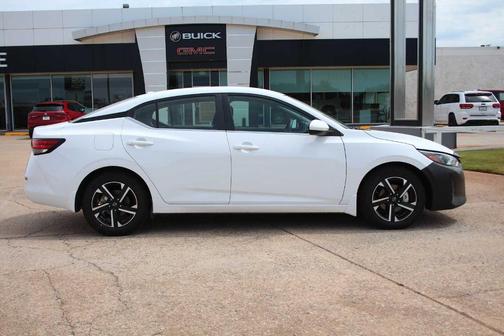 Cloud White 2024 Nissan Sentra SV