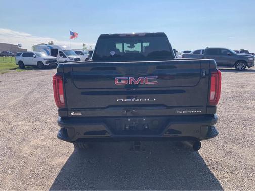 2022 GMC Sierra 2500 Denali