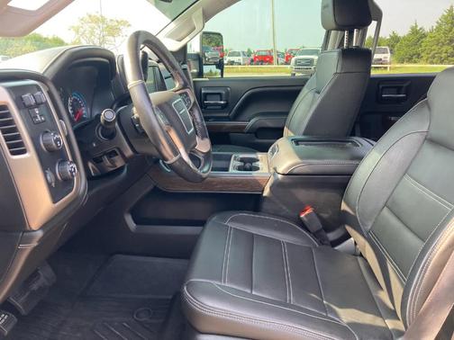 2018 GMC Sierra 2500 Denali
