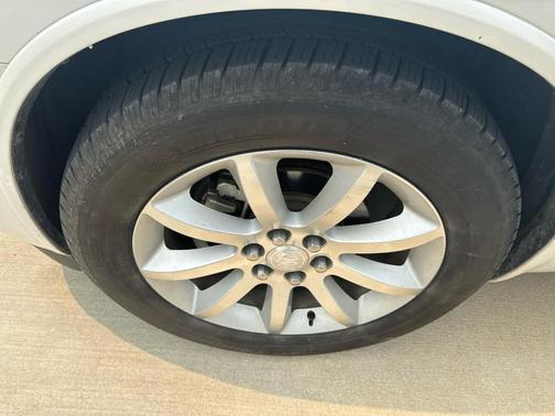 White Frost Tri-Coat 2017 Buick Enclave Premium