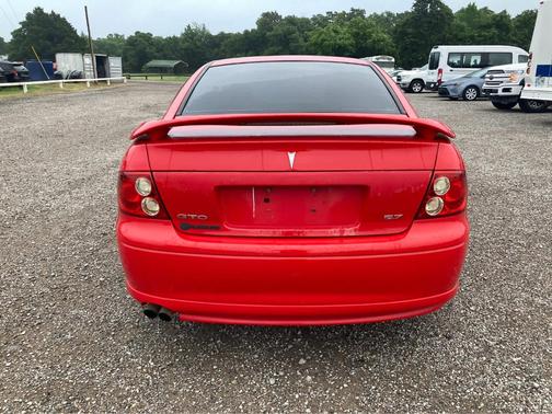 2004 Pontiac GTO Base