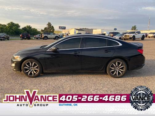Mosaic Black Metallic 2020 Chevrolet Malibu RS