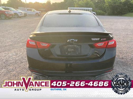 Mosaic Black Metallic 2020 Chevrolet Malibu RS